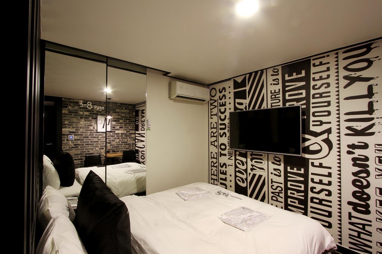 Daejeon Page Hotel Exterior foto